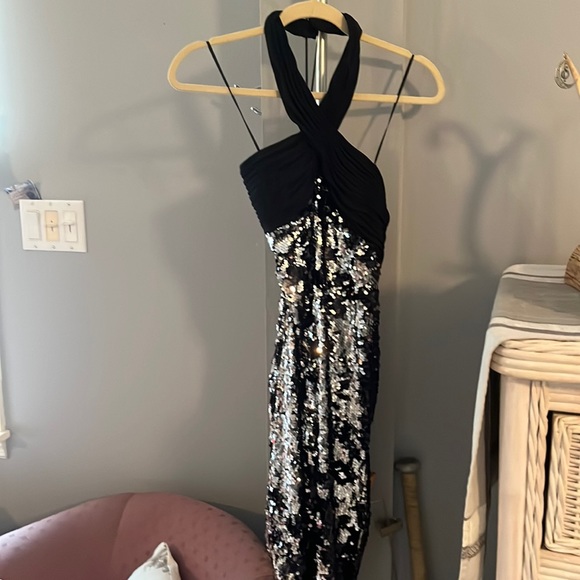 Black Evening Gown. Size 8. Chetta B. - Picture 2 of 6